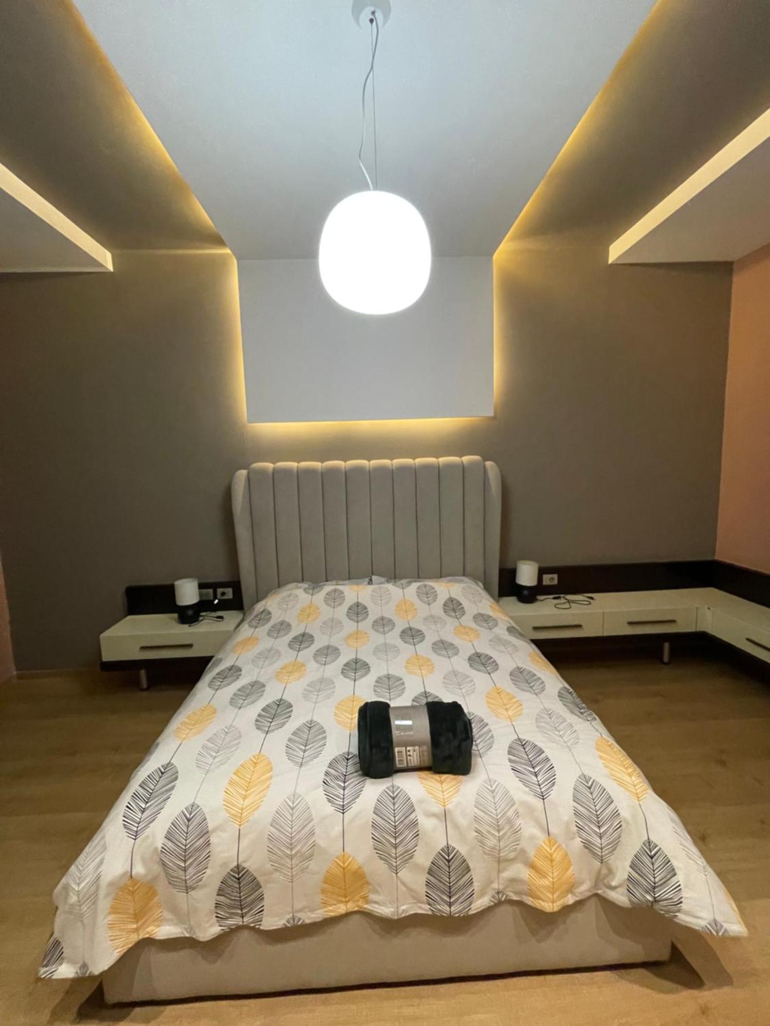 Lux Apartment Tirana Exterior foto